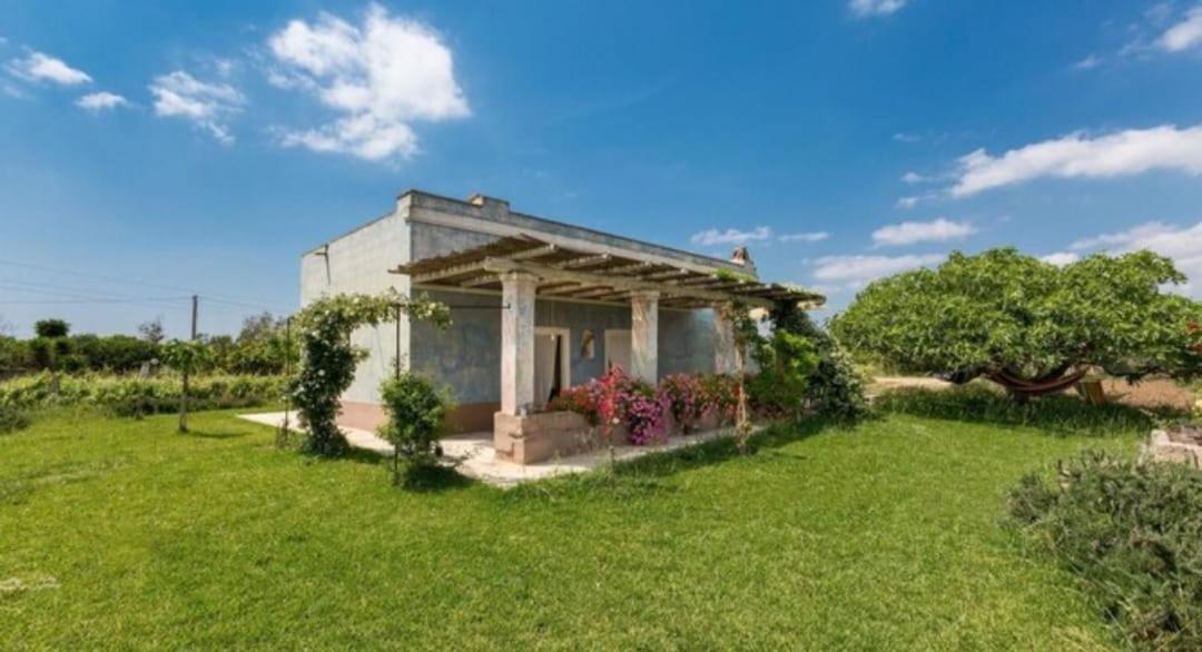 Le Cernicole Villa Melissano Bagian luar foto