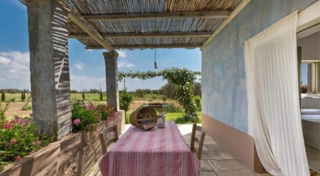 Le Cernicole Villa Melissano Bagian luar foto
